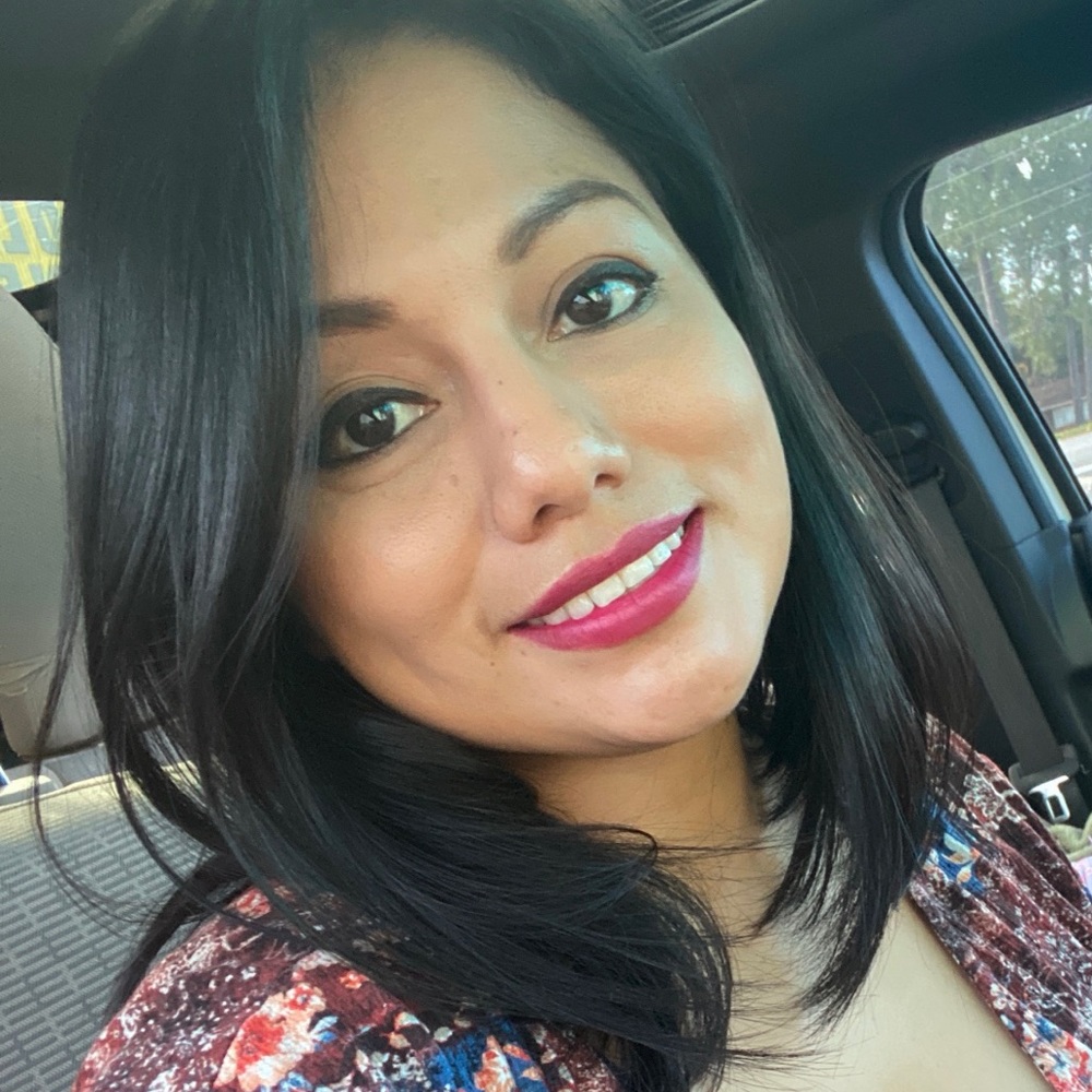 Meet your Posher, Bianey